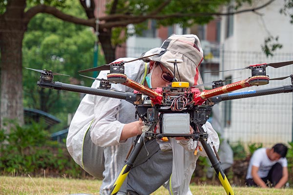 無人機裝調檢修